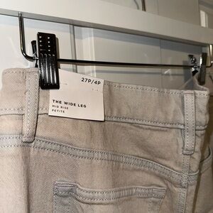 LOFT Wide Leg Mid-Rise Jeans 28P.  Very light color